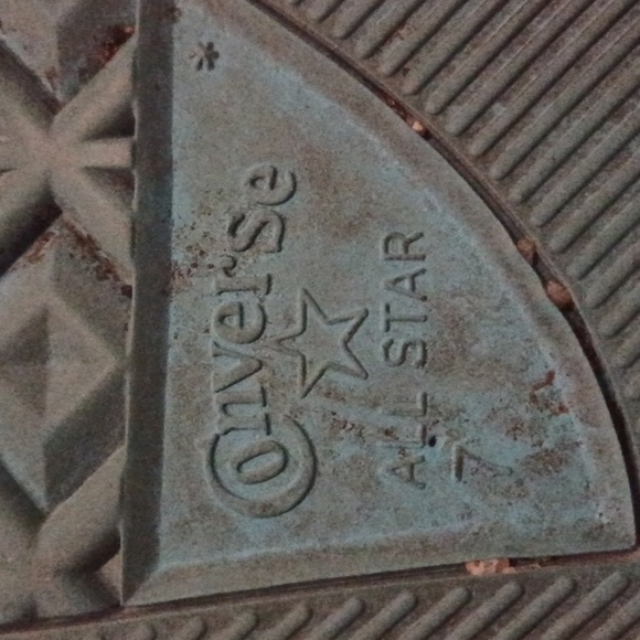 Converse Miley Cyrus x Chuck Taylor All Star Platform - Women’s size 7 - Picture 6 of 7